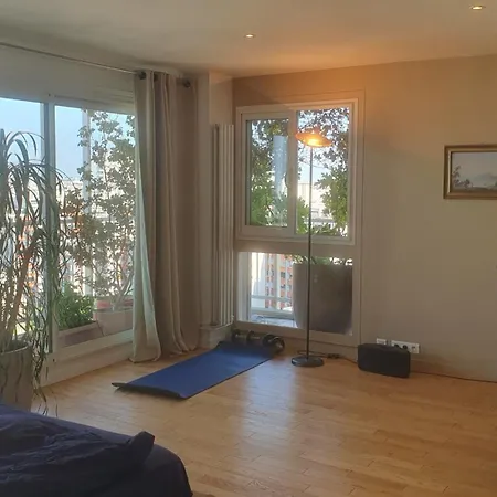 דירה Montsouris Park